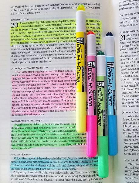 Juego básico de estudio bíblico: 4 resaltadores, bolígrafo subrayador Pigma Micron, regla transparente y pestañas de índice plateadas